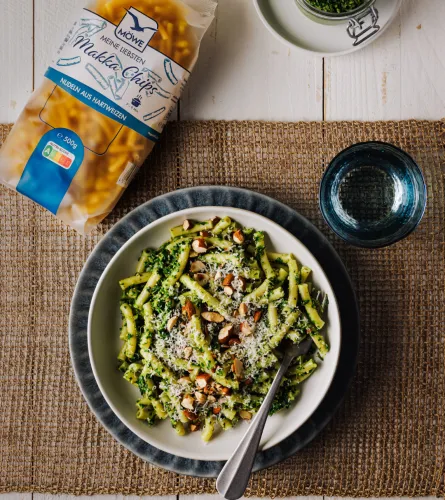 Möwe Makka Chips mit Grünkohlpesto