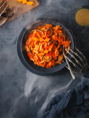 Möwe Halloweenpasta mit Makka Chips